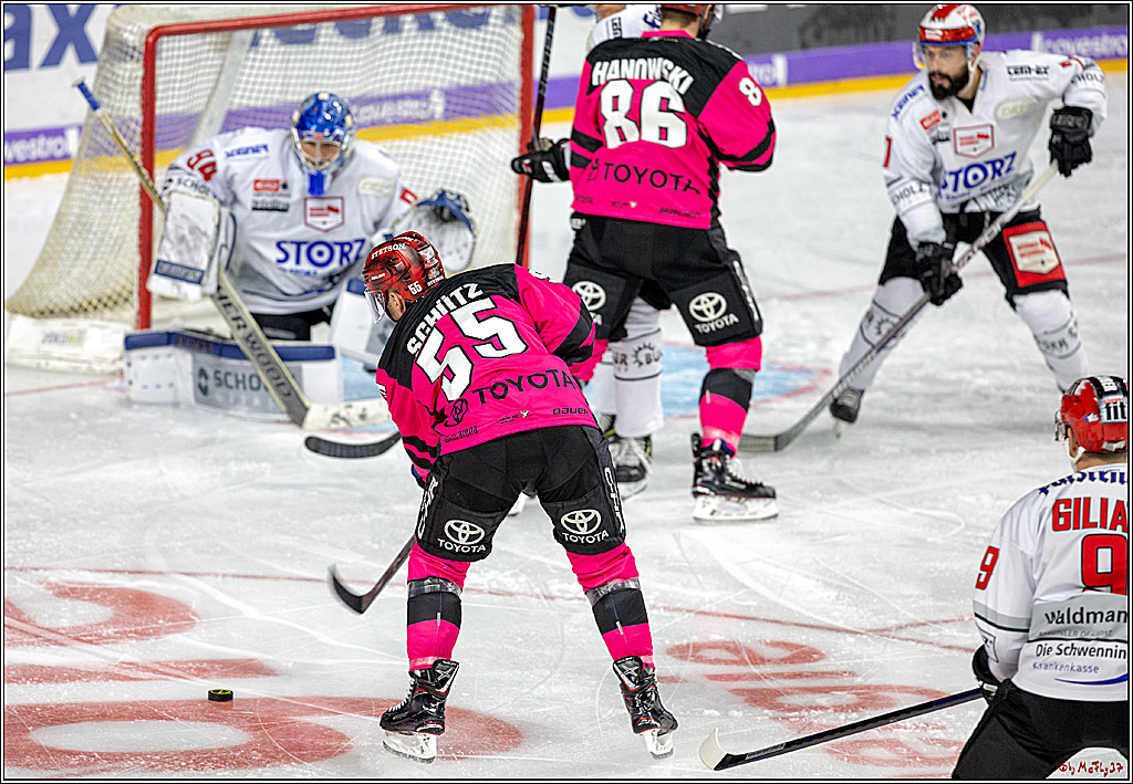 DEL; Koelner Haie - Schwenninger Wild Wings, 07.10.2018